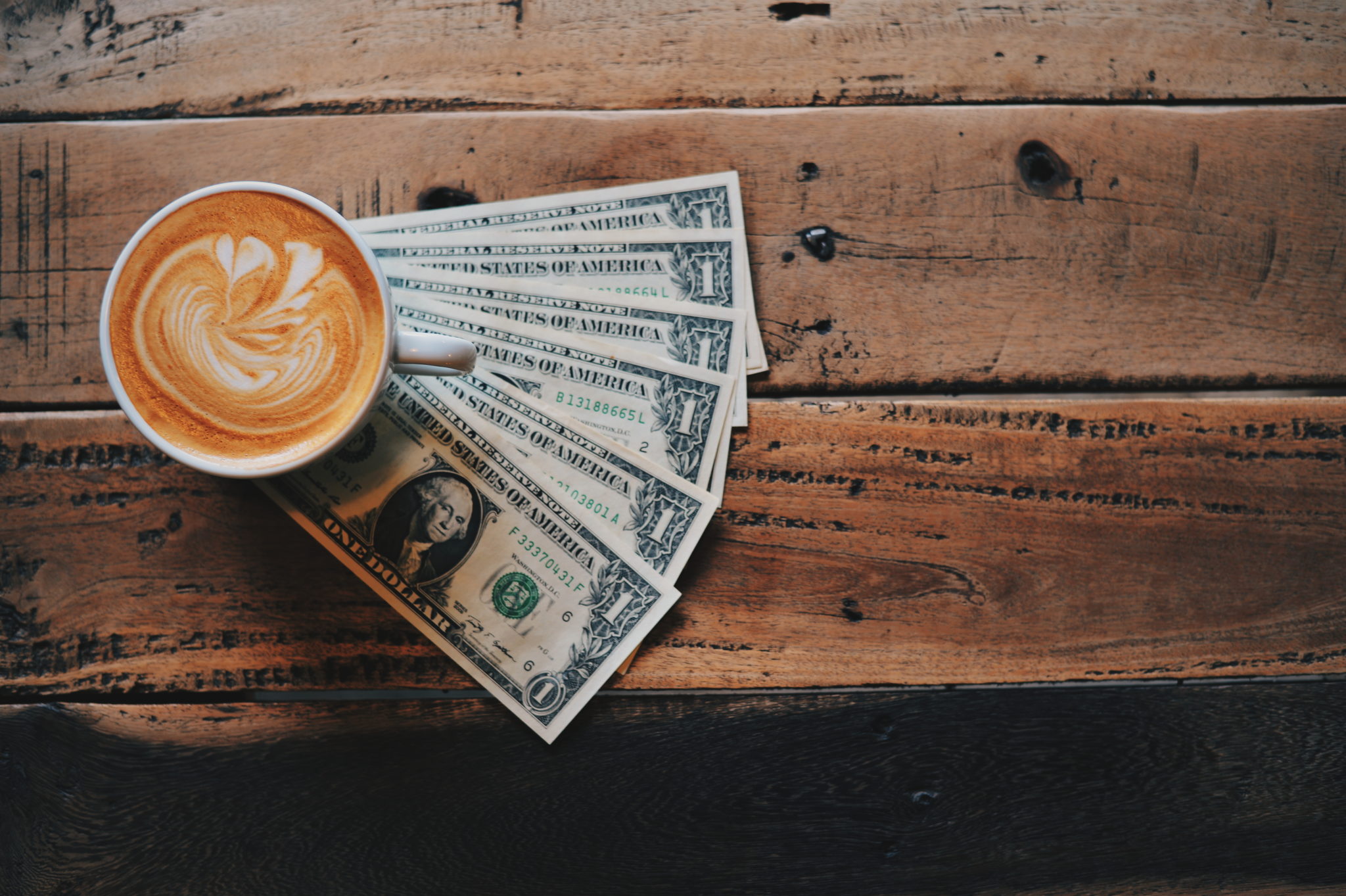 Кофе с корицей к деньгам